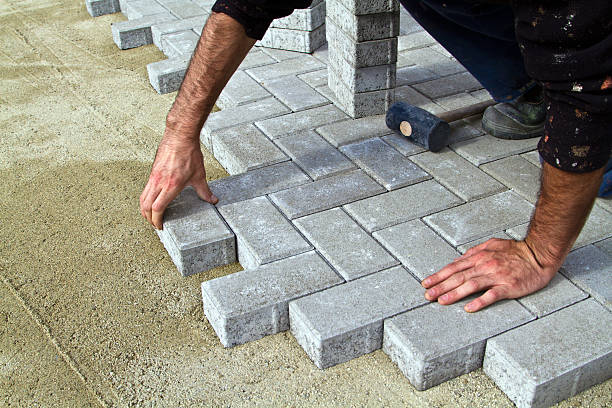Best Driveway Pavers Near Me  in De Pere, WI